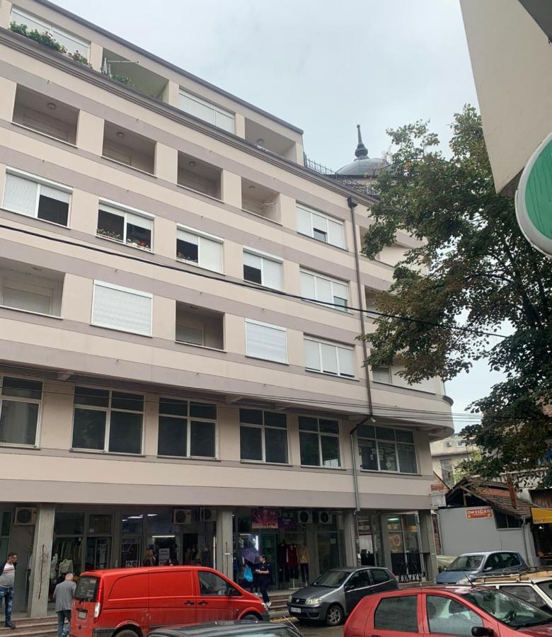 Ferienwohnung Zara Apartman Krusevac - Centar Exterior foto