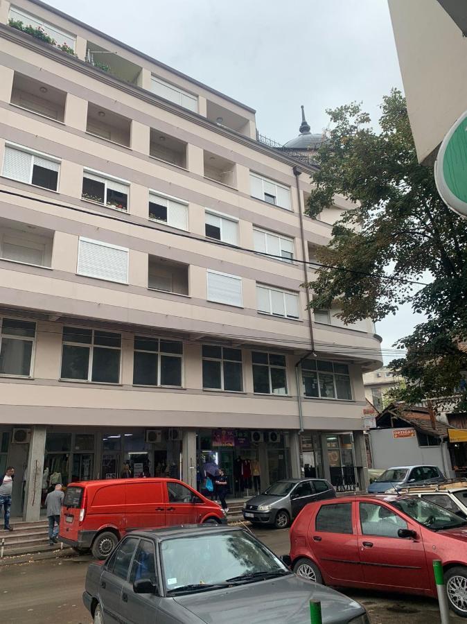 Ferienwohnung Zara Apartman Krusevac - Centar Exterior foto
