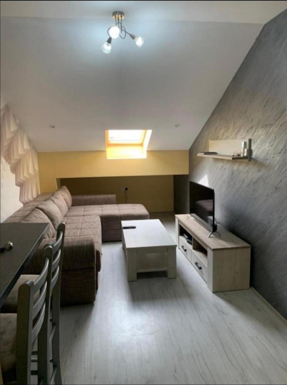 Ferienwohnung Zara Apartman Krusevac - Centar Exterior foto